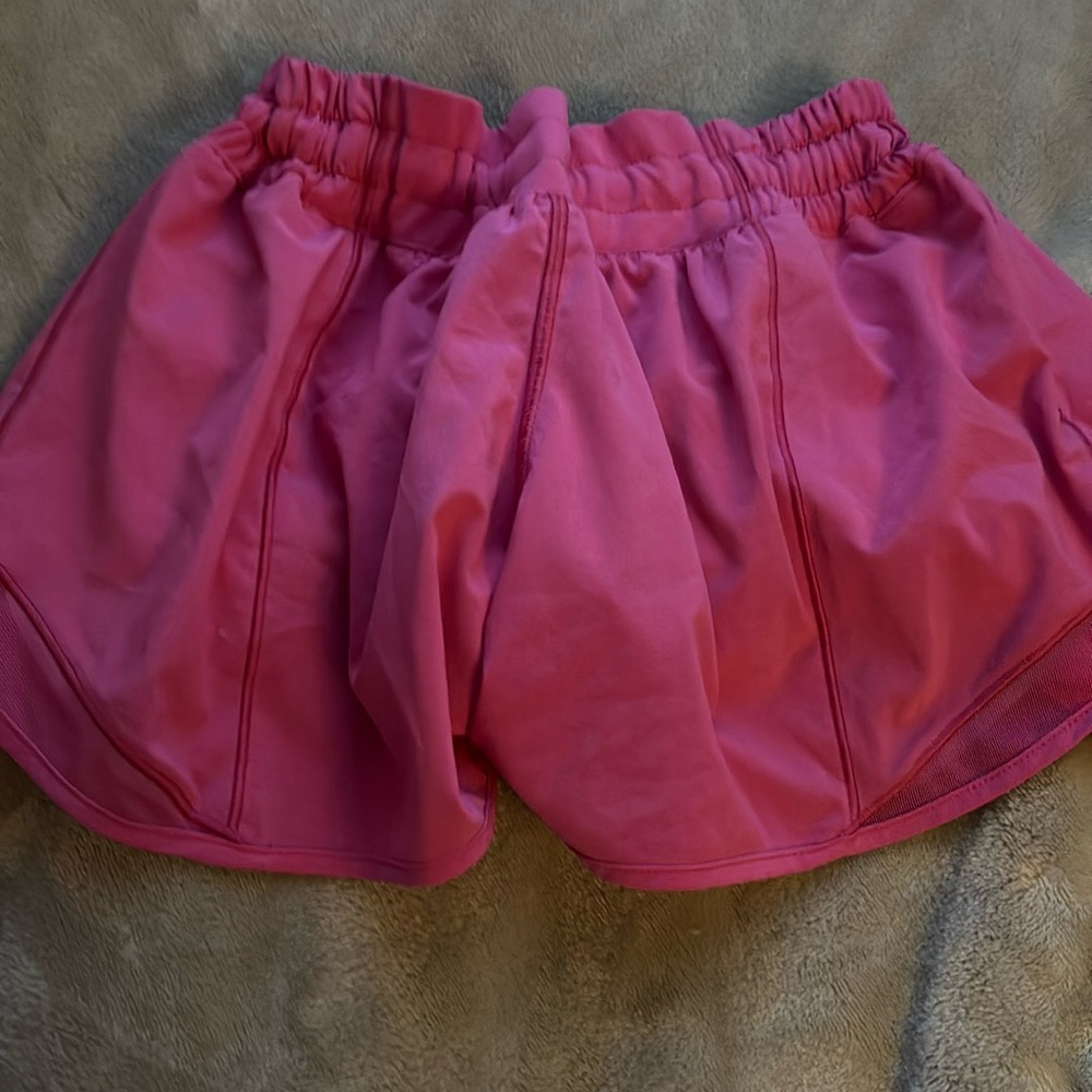 Sonic pink Lululemon HR, 4’, Size 6